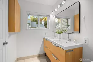 18003 NE 93rd Ct, Redmond, WA 98052 - Photo 17