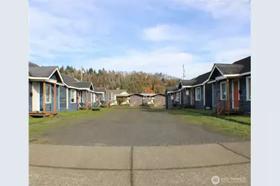 2921 2921 Aberdeen Ave, Hoquiam, WA 98550 - Photo 1