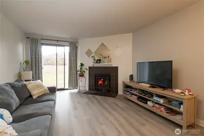 3430 I Street NE #J101, Auburn, WA 98002 - Photo 5