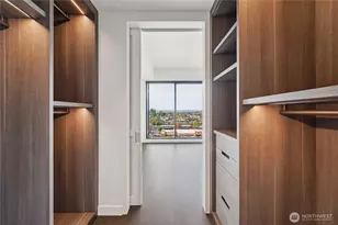 838 Ave Sq NE, Bellevue, WA 98004 - Photo 3