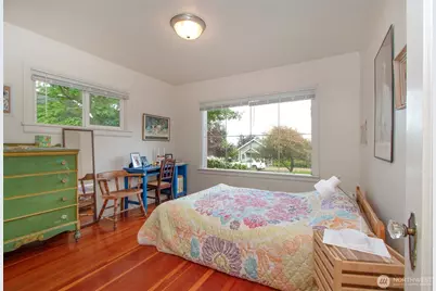 216 E 10th Street, Port Angeles, WA 98362 - Photo 11