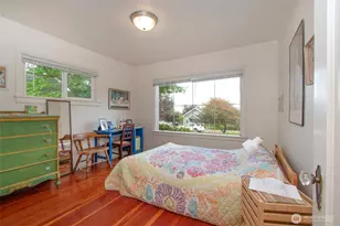 216 E 10th St, Port Angeles, WA 98362 - Photo 11