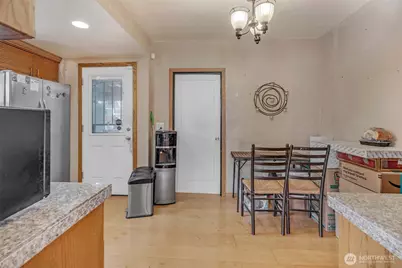 3321 25th Avenue S, Seattle, WA 98144 - Photo 9