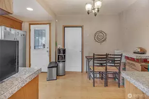 3321 25th Ave S, Seattle, WA 98144 - Photo 9