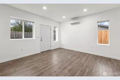 2135 S Sheridan Avenue #B, Tacoma, WA 98409 - Photo 5