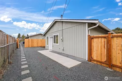 2135 S Sheridan Avenue #B, Tacoma, WA 98409 - Photo 27