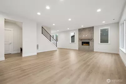 18011 SE 250th Place #2, Covington, WA 98042 - Photo 17