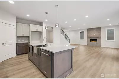 18011 SE 250th Place #2, Covington, WA 98042 - Photo 15