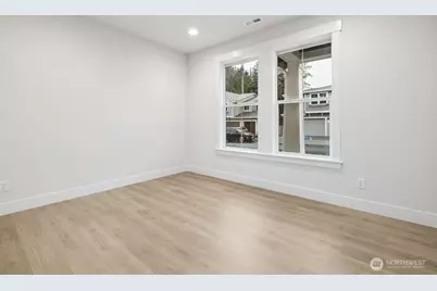 18011 SE 250th Place #2, Covington, WA 98042 - Photo 5