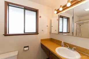 2808 W Edgewood Dr, Port Angeles, WA 98363 - Photo 25