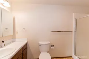 2808 W Edgewood Dr, Port Angeles, WA 98363 - Photo 23