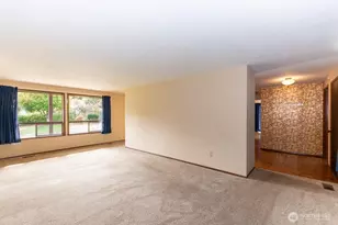 2808 W Edgewood Dr, Port Angeles, WA 98363 - Photo 11