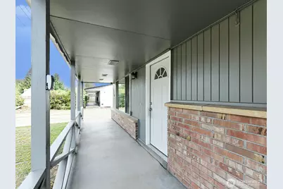 1316 7th Avenue SE, Puyallup, WA 98372 - Photo 3