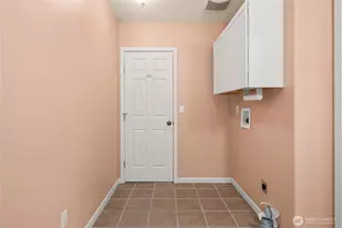 1509 Rainer St, Sumner, WA 98390 - Photo 13