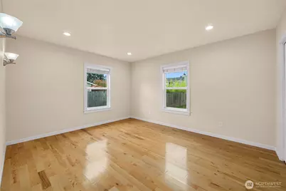 1509 Rainer Street, Sumner, WA 98390 - Photo 15