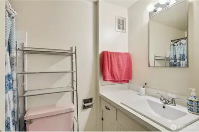 21833 7th Avenue S, Des Moines, WA 98198 - Photo 15