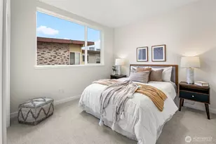 318 E Bellevue Ave E, Seattle, WA 98102 - Photo 13