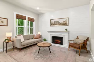 1027 21st St, Bellingham, WA 98225 - Photo 5