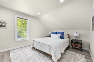 1027 21st St, Bellingham, WA 98225 - Photo 25