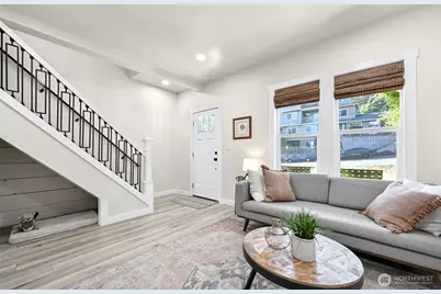 1027 21st Street, Bellingham, WA 98225 - Photo 3