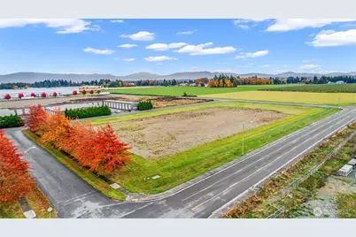 602 Redwood Road, Lynden, WA 98264 - Photo 9