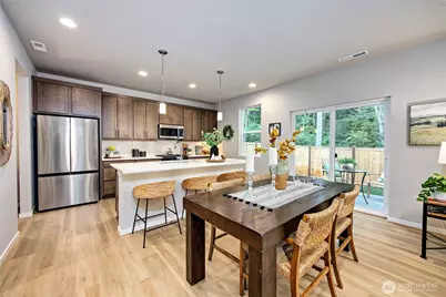 304 NE Shadowhawk Lane, Bremerton, WA 98311 - Photo 9