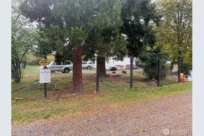 41414 111th Avenue Ct E, Eatonville, WA 98328 - Photo 3