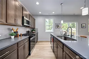 278 NE Shadowhawk Ln, Bremerton, WA 98311 - Photo 17