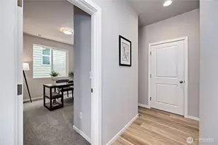 292 NE Shadowhawk Ln, Bremerton, WA 98311 - Photo 9