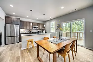 292 NE Shadowhawk Ln, Bremerton, WA 98311 - Photo 15