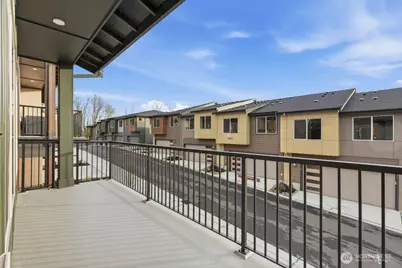 13210 NE 127th Way #E, Kirkland, WA 98034 - Photo 15