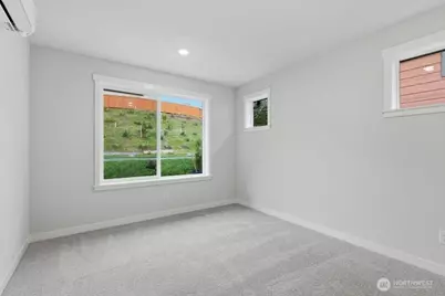 13210 NE 127th Way #E, Kirkland, WA 98034 - Photo 13