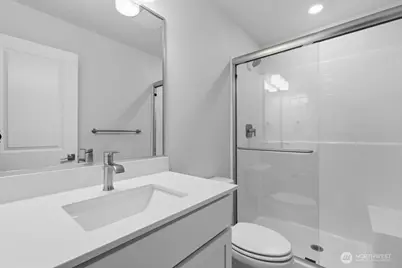 13210 NE 127th Way #E, Kirkland, WA 98034 - Photo 11