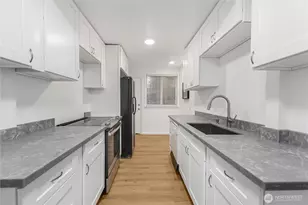 1126 NE 197th Ct, Shoreline, WA 98155 - Photo 5