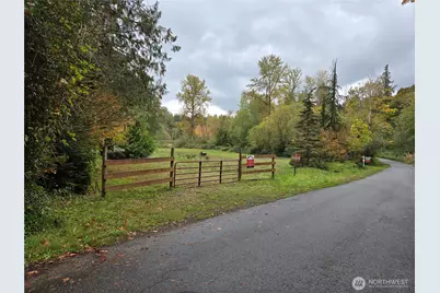 22123 NE 170th Place, Woodinville, WA 98077 - Photo 15