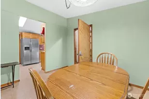 19510 215th St E, Orting, WA 98360 - Photo 17