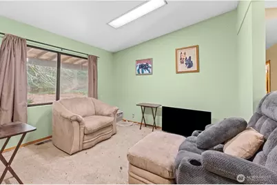 19510 215th Street E, Orting, WA 98360 - Photo 9