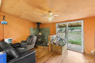 19510 215th St E, Orting, WA 98360 - Photo 13