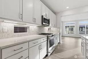 13210 NE 127th Wy, Kirkland, WA 98034 - Photo 3