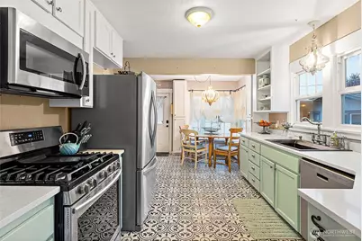 805 Cherry Avenue, Sumner, WA 98390 - Photo 11