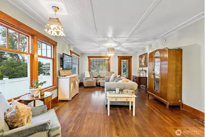 805 Cherry Avenue, Sumner, WA 98390 - Photo 9