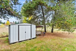 8439 Pepperidge Ln SE, Yelm, WA 98597 - Photo 23