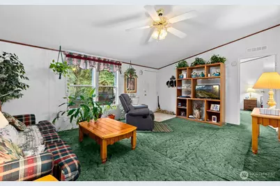 8439 Pepperidge Lane SE, Yelm, WA 98597 - Photo 5