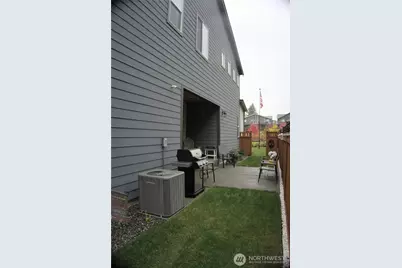 13101 192nd Avenue E, Bonney Lake, WA 98391 - Photo 17