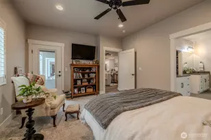 211 21st St NW, East Wenatchee, WA 98802 - Photo 17