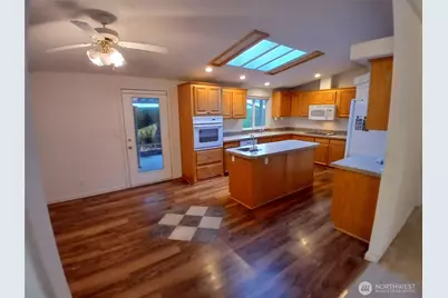 5702 90th Street Ct E #173, Puyallup, WA 98371 - Photo 7