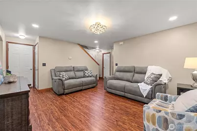 214 Dallas Street, Mount Vernon, WA 98274 - Photo 7