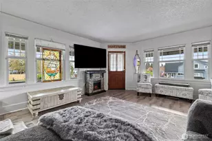 402 S 59th St, Tacoma, WA 98408 - Photo 9