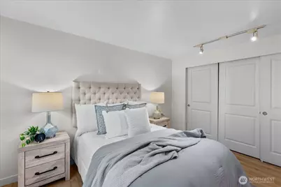 14206 NE 181st Place #L102, Woodinville, WA 98072 - Photo 17