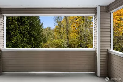 2244 SE 132nd Avenue #B116, Bellevue, WA 98005 - Photo 13